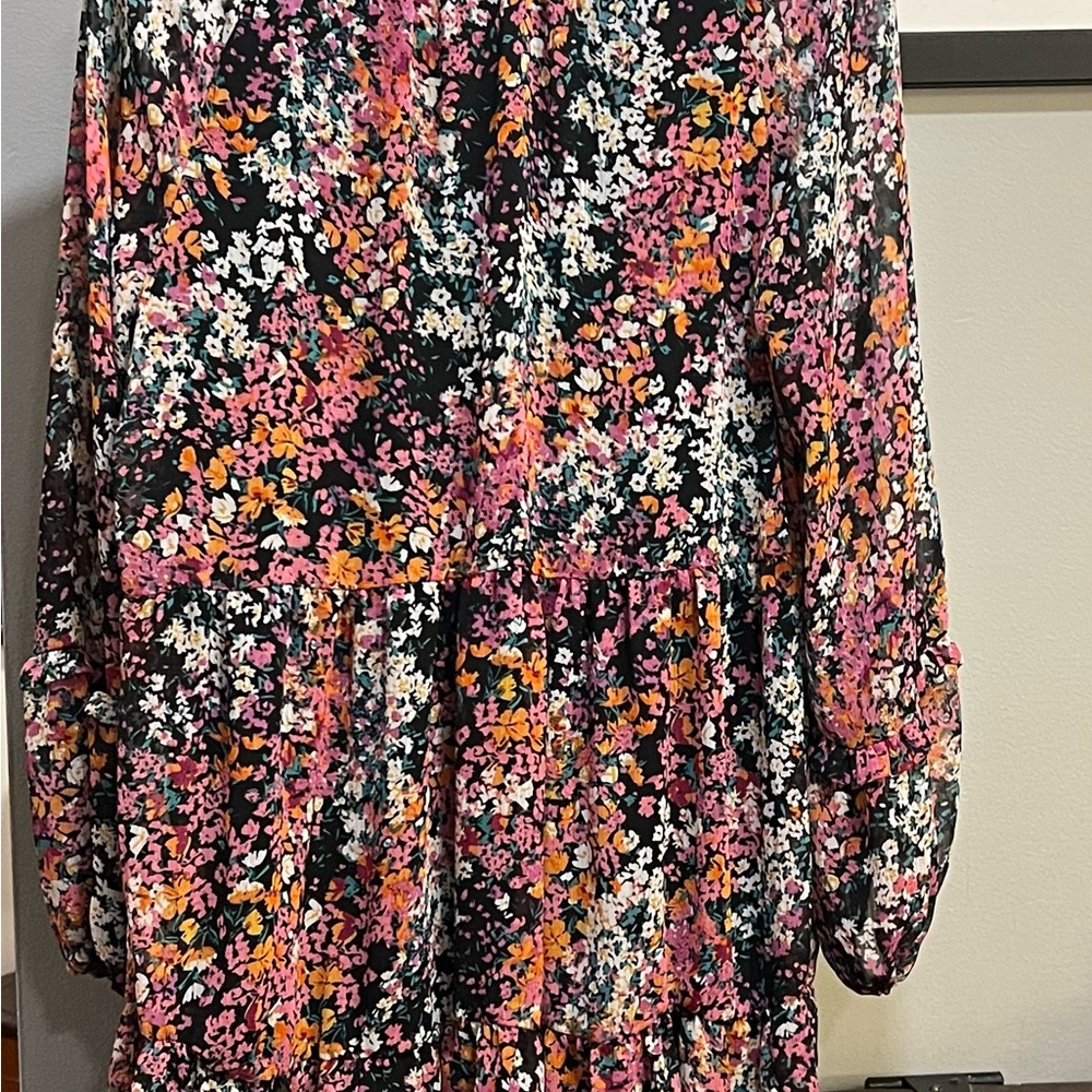 Vince Camuto Women's Floral 3 tiered dress flowy boho size small- Multicolor - Picture 3 of 7